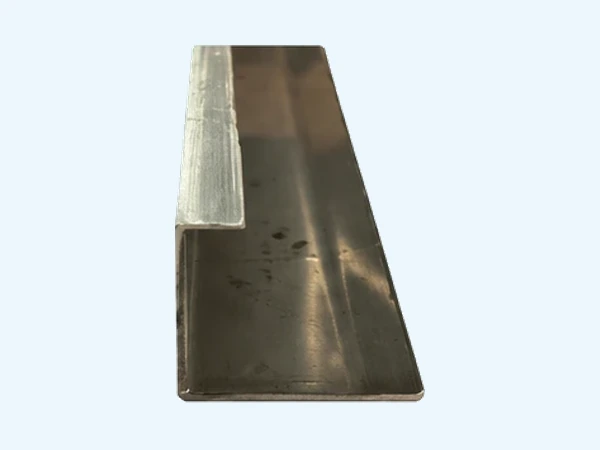 S/S Window Angle (L)